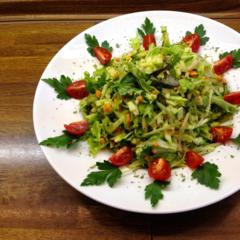 Avocado - apple - frisée - salad