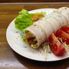 Radish - rolls with sprouts and persimmon - sauce